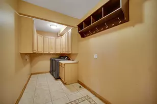 441 Delaware Cir, Bolingbrook, IL 60440 - Photo 35