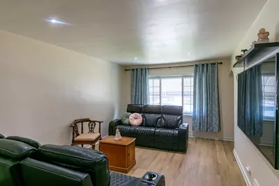 6824 S Kildare Avenue, Chicago, IL 60629 - Photo 5