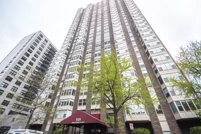 525 W Hawthorne Place #2706, Chicago, IL 60657 - Photo 1