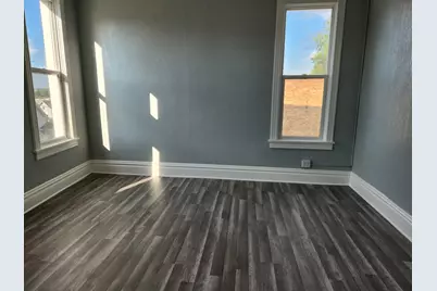 7 National Street #7, Elgin, IL 60123 - Photo 5