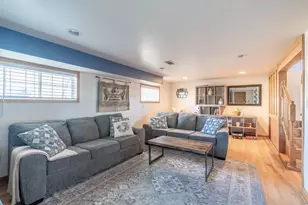 7528 Churchill St, Morton Grove, IL 60053 - Photo 13