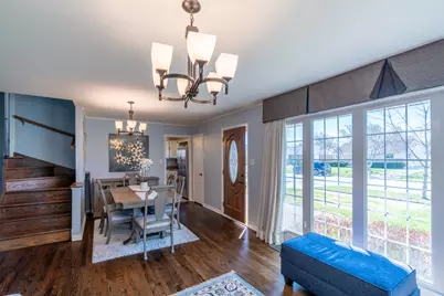 7528 Churchill Street, Morton Grove, IL 60053 - Photo 5