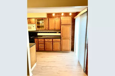 [Address not provided], Bartlett, IL 60103 - Photo 5