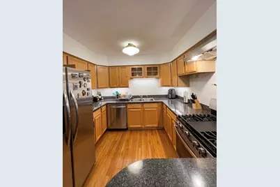 2000 N Hancock Drive N, Palatine, IL 60074 - Photo 7
