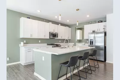 387 South Pointe Avenue, South Elgin, IL 60177 - Photo 5