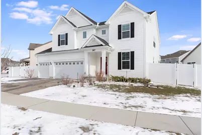 387 South Pointe Avenue, South Elgin, IL 60177 - Photo 3