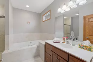 1007 Peregrine Way, Hampshire, IL 60140 - Photo 21