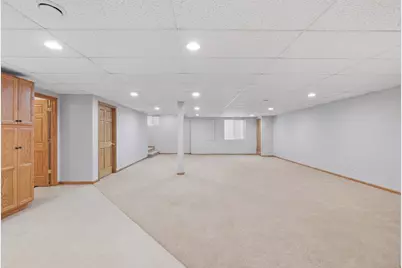 1007 Peregrine Way, Hampshire, IL 60140 - Photo 25