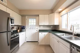 336 5th St, Downers Grove, IL 60515 - Photo 21