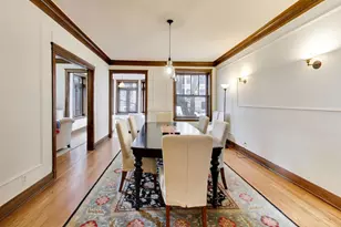 433 W Melrose St, Chicago, IL 60657 - Photo 9