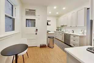 433 W Melrose St, Chicago, IL 60657 - Photo 11