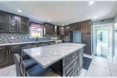 7740 Laramie Avenue, Burbank, IL 60459 - Photo 9