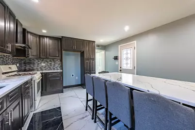 7740 Laramie Avenue, Burbank, IL 60459 - Photo 5