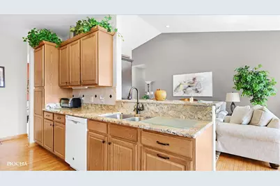 106 River Run Court, Oswego, IL 60543 - Photo 7