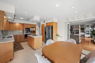 9405 Natchez Ave, Morton Grove, IL 60053 - Photo 19