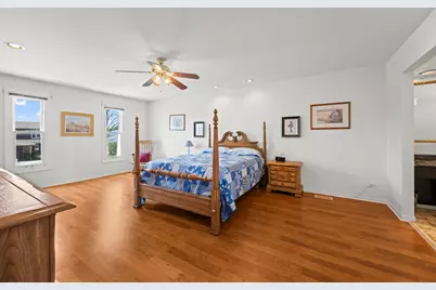 9405 Natchez Avenue, Morton Grove, IL 60053 - Photo 25