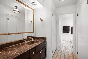 9405 Natchez Ave, Morton Grove, IL 60053 - Photo 27