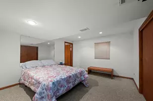9405 Natchez Ave, Morton Grove, IL 60053 - Photo 39
