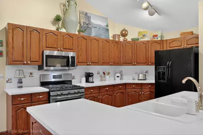 1120 Ponderosa Court, Darien, IL 60561 - Photo 13