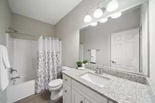 807 Alexandra Ln, Yorkville, IL 60560 - Photo 13