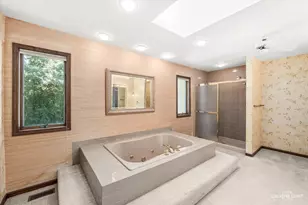 10 Century Ct, Oswego, IL 60543 - Photo 25