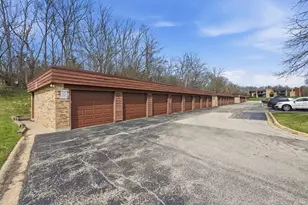 1350 N Sterling Ave, Palatine, IL 60067 - Photo 15