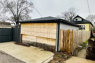 7149 S Honore St, Chicago, IL 60636 - Photo 7