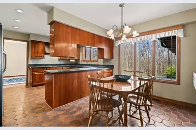 1615 Margaret Lane, Aurora, IL 60505 - Photo 11