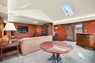 1615 Margaret Ln, Aurora, IL 60505 - Photo 9