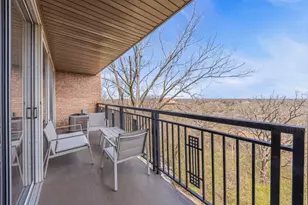 5900 Oakwood Dr, Lisle, IL 60532 - Photo 15