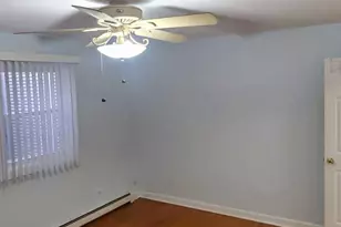 1643 W Sherwin Ave, Chicago, IL 60626 - Photo 15