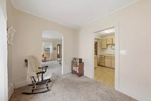 9636 S Central Park Ave, Evergreen Park, IL 60805 - Photo 5
