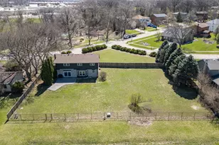 1404 Carriage Ln, Bolingbrook, IL 60490 - Photo 33