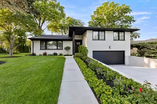 820 N Merrill St, Park Ridge, IL 60068 - Photo 1