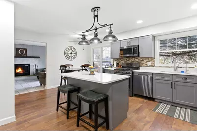 1150 Lehnertz Avenue, Aurora, IL 60505 - Photo 11