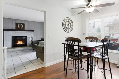 1150 Lehnertz Avenue, Aurora, IL 60505 - Photo 9