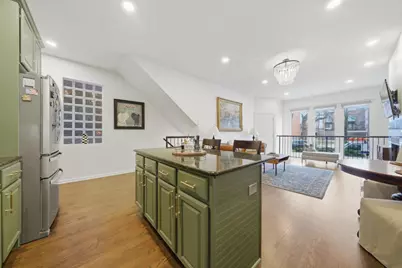 2416 W Thomas Street #1, Chicago, IL 60622 - Photo 7