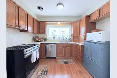 [Address not provided], Oak Lawn, IL 60453 - Photo 3