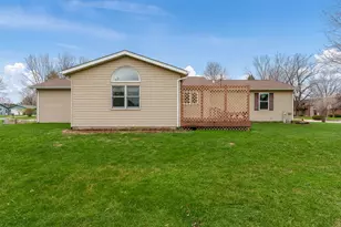 603 Fairview St, Durand, IL 61024 - Photo 3