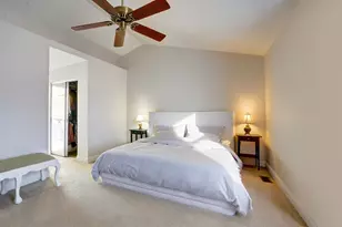 1119 Stratford Ln, Lake Zurich, IL 60047 - Photo 13