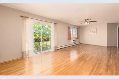 9500 Dee Road #202B, Des Plaines, IL 60016 - Photo 5