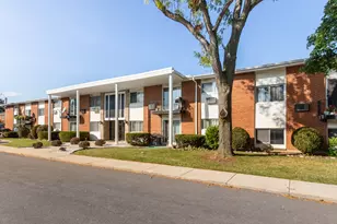 9500 Dee Rd, Des Plaines, IL 60016 - Photo 3