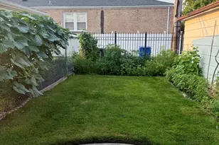 2800 W Bryn Mawr Ave, Chicago, IL 60659 - Photo 3