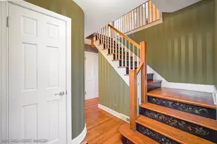 3447 W Maple St, Evergreen Park, IL 60805 - Photo 13
