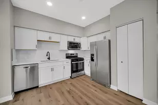 2261 Rebecca Cir, Montgomery, IL 60538 - Photo 11