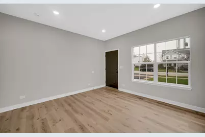 2261 Rebecca Circle, Montgomery, IL 60538 - Photo 5