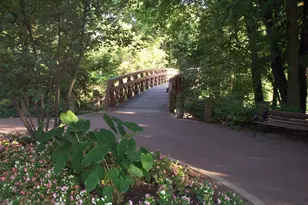 511 Aurora Ave, Naperville, IL 60540 - Photo 25