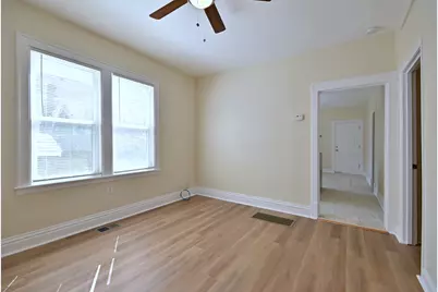 8602 S Muskegon Avenue #1R, Chicago, IL 60617 - Photo 3