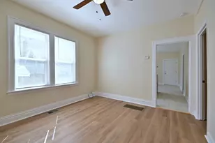 8602 S Muskegon Ave, Chicago, IL 60617 - Photo 3