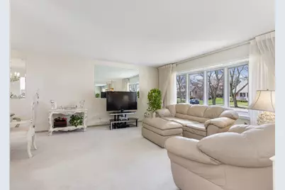 515 N Walnut Street, Itasca, IL 60143 - Photo 3